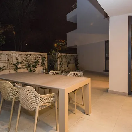 Downtown Oasis Apartment