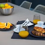 Downtown Oasis Apartman *