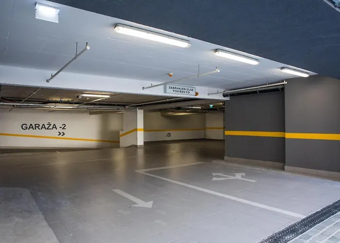 Downtown Oasis * Ragusa